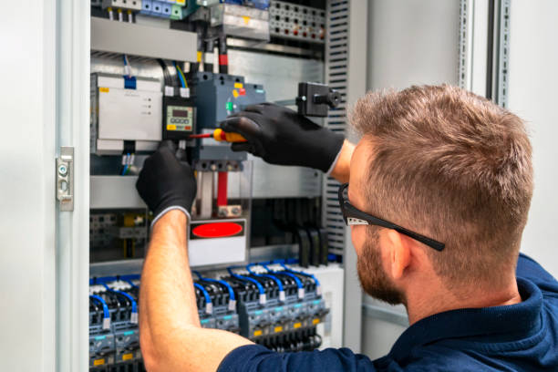 Best Electrical Installation Contractor  in West Liberty, IA